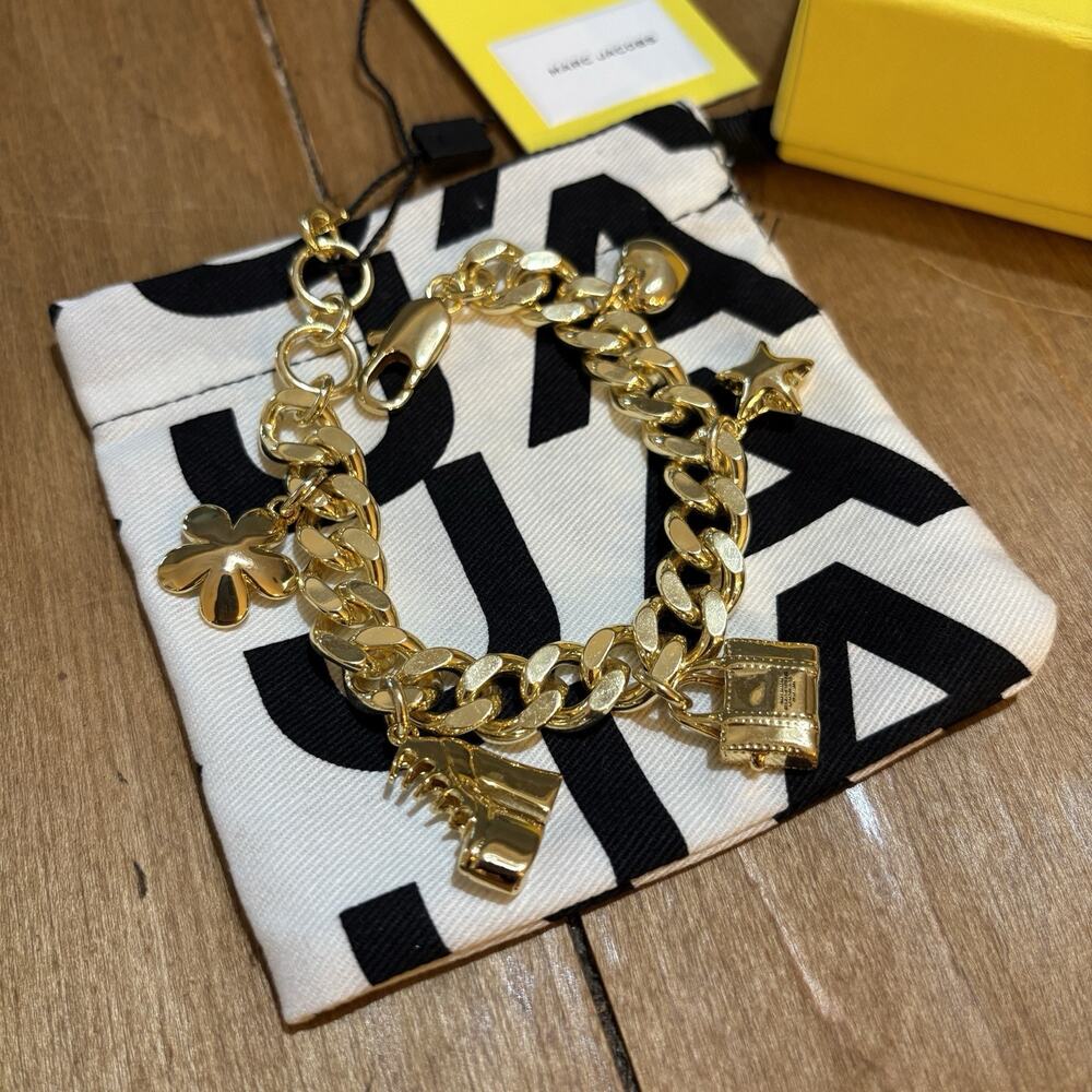 Marc Jacobs THE MINI ICON CHARM BRACELET Gold NTW With Dust bag MSRP $125+